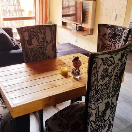 Merry Monte Casino Lodge House In Fourways Sandton Dış mekan fotoğraf